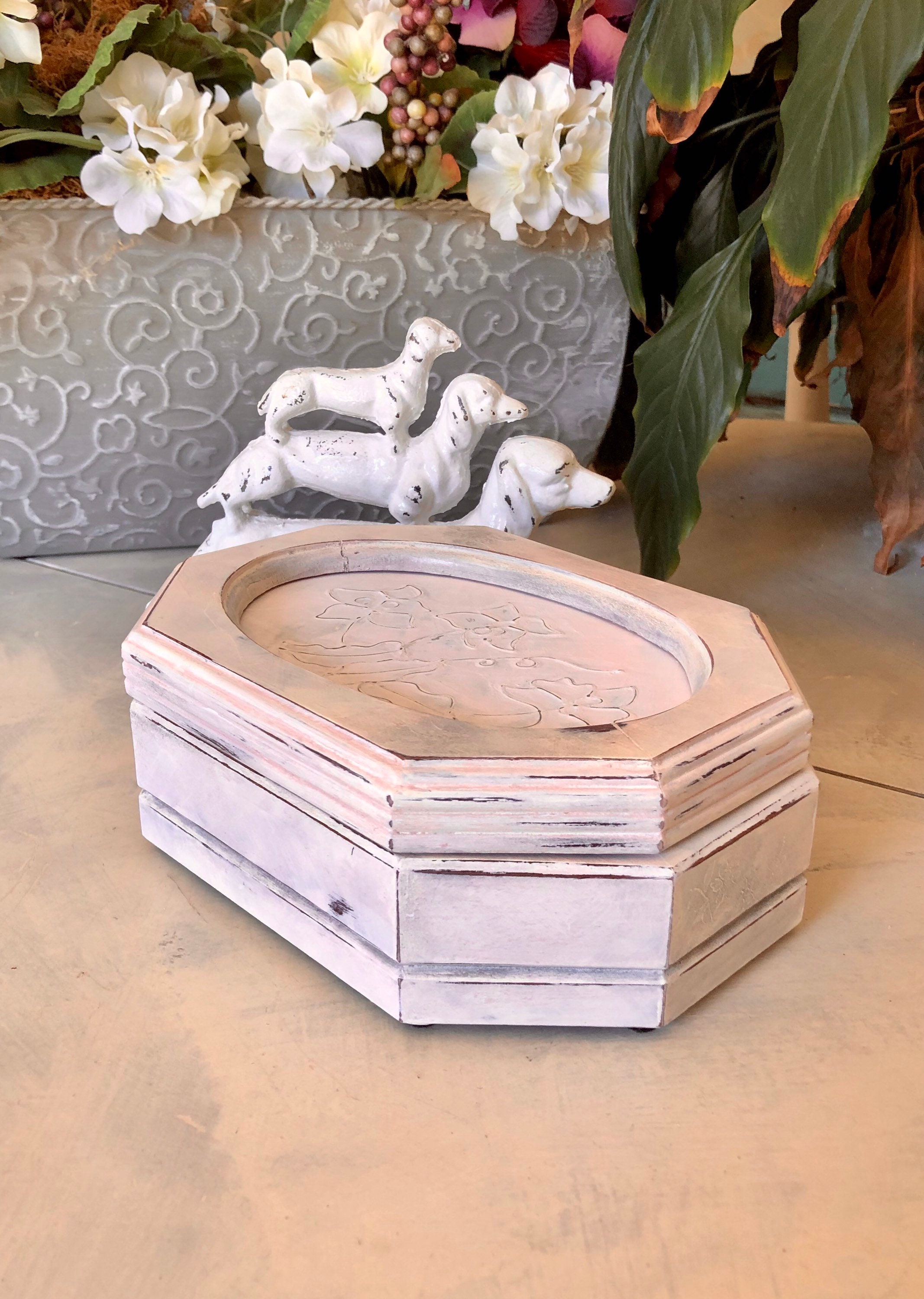 Upcycled Farmhouse Jewelry Box / Shabby Chic Vintage Jewelry Etsy