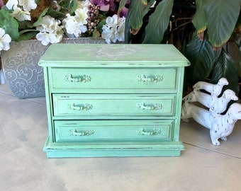 Upcycled Vintage Jewelry Box / French Country Shabby Chic Jewelry Storage / Farmhouse Cottage Style Chalk Painted Wooden Jewelry Ring Chest