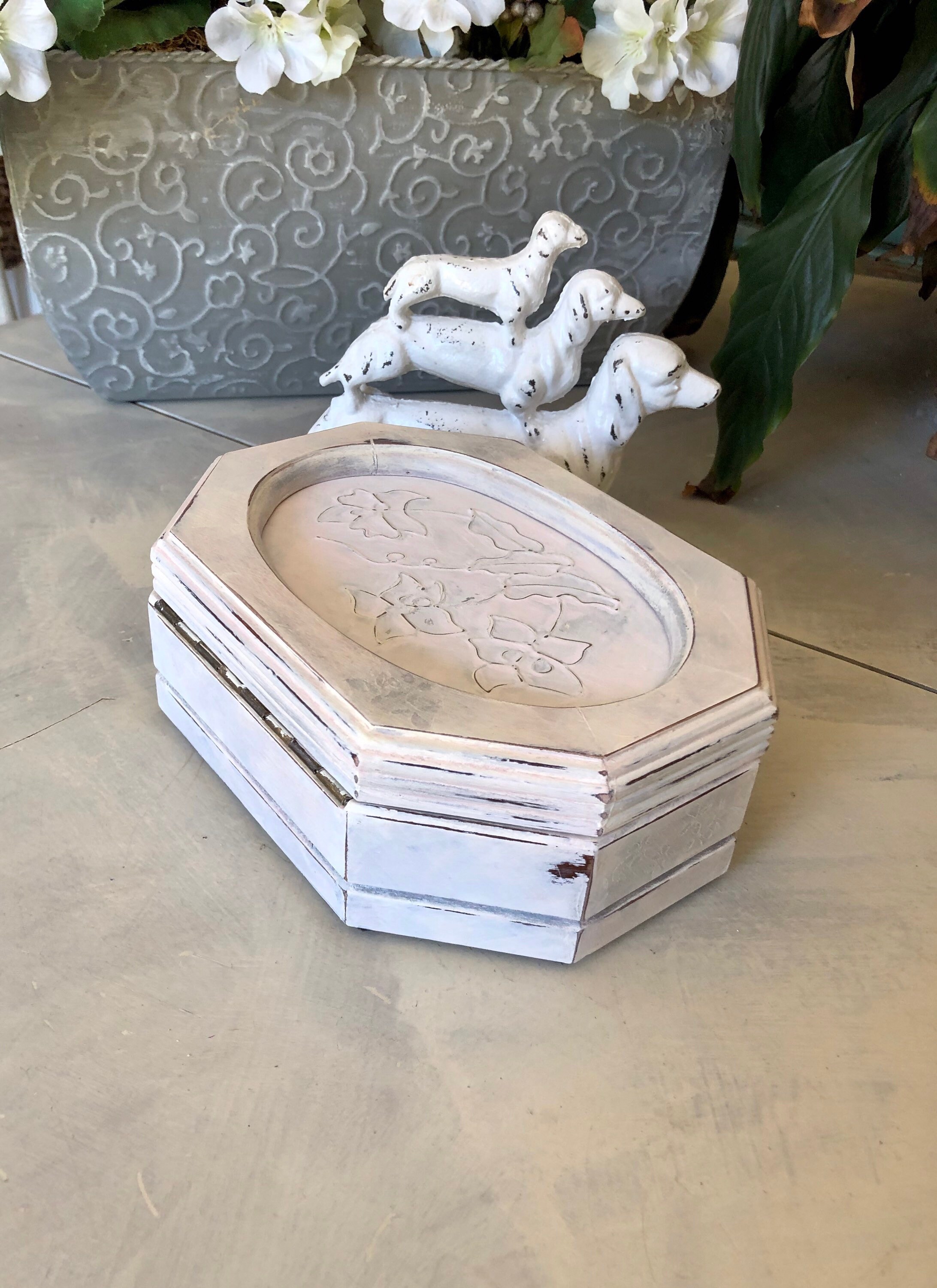 Upcycled Farmhouse Jewelry Box / Shabby Chic Vintage Jewelry Etsy