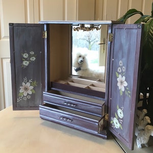 Upcycled Vintage Jewelry Armoire / French Country Shabby Chic Jewelry Storage / Farmhouse Cottagecore Chalk Painted Wooden Jewelry Box image 8