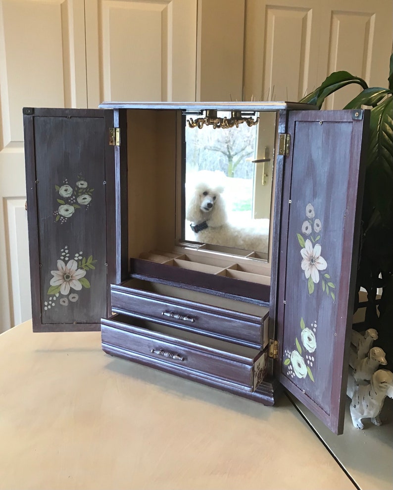 Upcycled Vintage Jewelry Armoire / French Country Shabby Chic Jewelry Storage / Farmhouse Cottagecore Chalk Painted Wooden Jewelry Box image 8