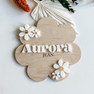 Name Sign | Daisy Baby Name Sign | Name Announcement |Birth Announcement Sign | Baby Shower Gift | | Name Announcement Sign