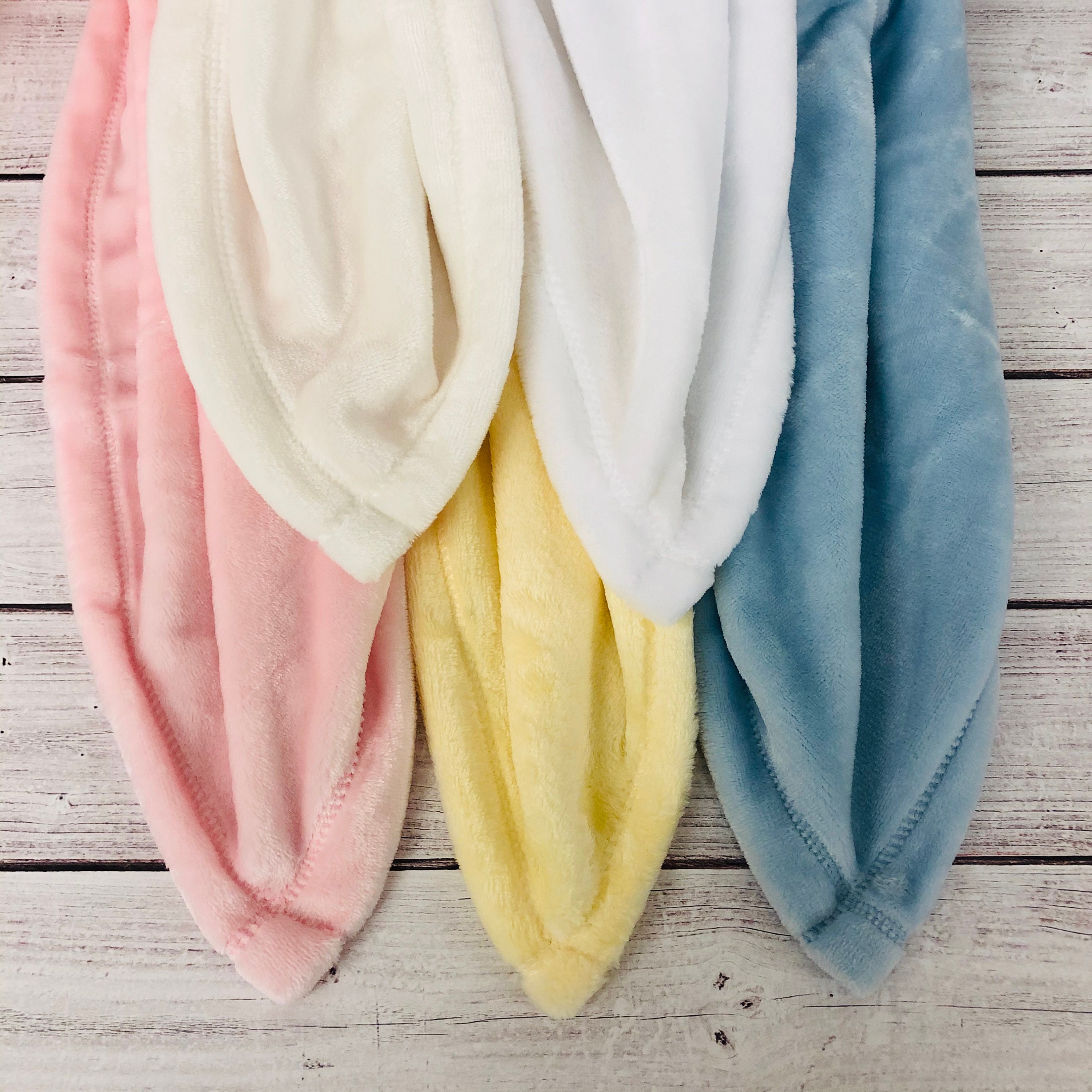 Baby Blanket with Name in Primary Font and Baby Feet | 5 Blanket Colors To Choose From | Personalized Customized Embroidered Baby&#39;s Name