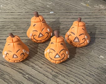 The mini glum pumpkin