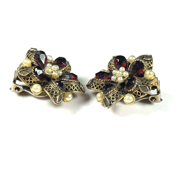 Vintage Faux Garnet Pearl Floral Round Rhinestone… - image 2