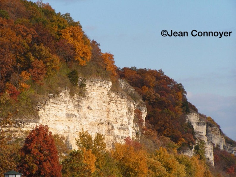 Bluffs Along the Mississippi