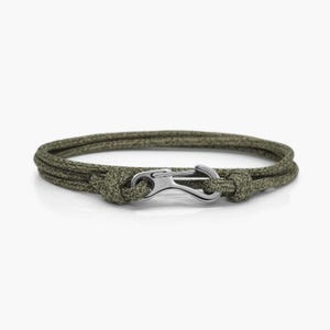 Forest Green & Silver Climbing Bracelet Carabiner Bracelet Mens Bracelet Womens Bracelets Paracord Bracelet