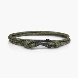 Forest Green & Black Climbing Bracelet Carabiner Bracelet Mens Bracelet Womens Bracelets Paracord Bracelet