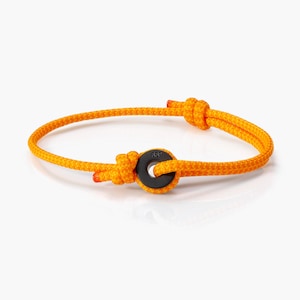 Sunset & Black Sailing Thimble Bracelet - Durable Black Rope for Sailing Enthusiasts