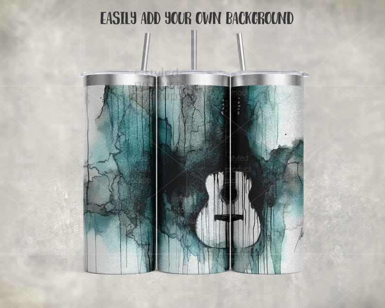 Peut inclure: Trois gobelets en acier inoxydable avec couvercles et pailles. Les gobelets pr&eacute;sentent un motif abstrait turquoise et noir avec une silhouette de guitare blanche. Le texte "EASILY ADD YOUR OWN BACKGROUND" est en haut.
