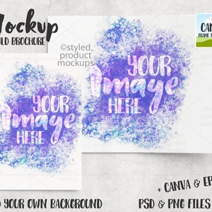 Op de afbeelding: Mockup van een drieluik brochure met een aquarel achtergrond. De achtergrond is een mix van paars, blauw en wit. De tekst "Uw afbeelding hier" is geschreven in een handschriftlijk lettertype op de brochure.