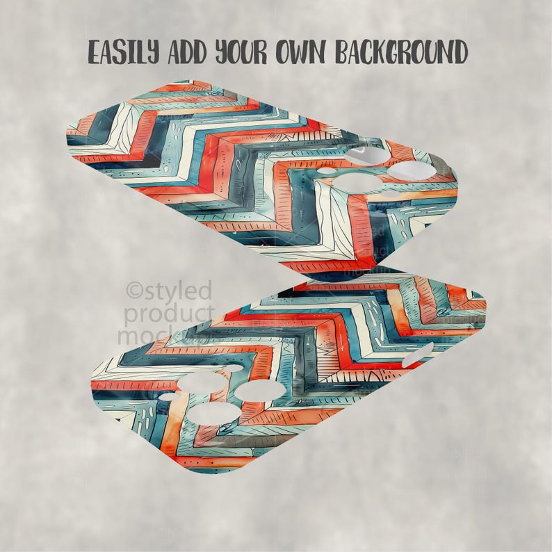 Pode incluir: Duas capas de telem&oacute;vel com um padr&atilde;o de chevr&atilde;o aquarela colorido em tons de vermelho, azul e branco. As capas t&ecirc;m recortes para a c&acirc;mara e bot&otilde;es. O texto "EASILY ADD YOUR OWN BACKGROUND" est&aacute; no topo.