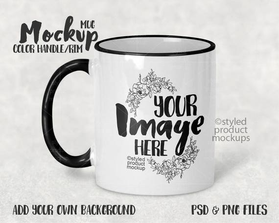 Taza de café de sublimación blanca con asa de color y maqueta de plantilla de llanta ? Incluye la versión de 2 tazas ? Añade tu propio arte y fondo Taza de café de sublimación blanca con asa de color y maqueta de plantilla de llanta ? Incluye la versión de 2 tazas ? Añade tu propio arte y fondo