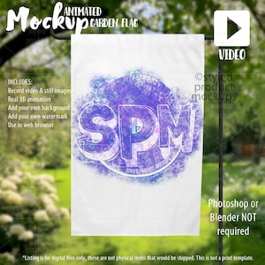 以下が含まれることがあります： 「SPM」の文字が入った紫と青のデザインの白いガーデンフラッグ。屋外に表示され、「Animated Mockup」と「Video」のテキストが含まれています。フラッグはデジタルファイルです。