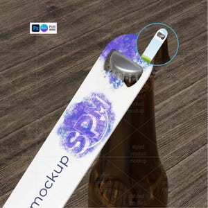 Mockup för flasköppnare i pubstil | Verktyg för ölflaskbar (PSD, Canva, PNG) bild 1
