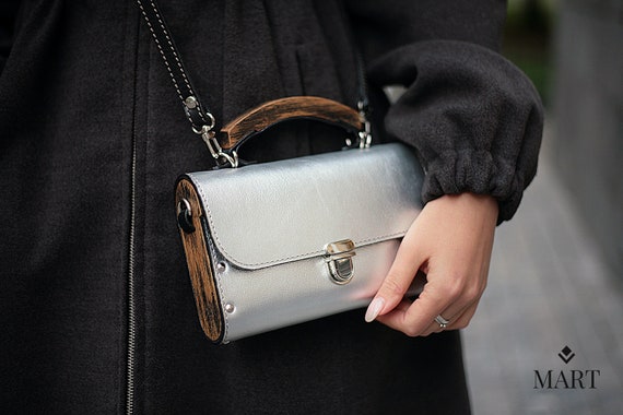 Sac argent sac à main femme sac bandoulière en cuir sac bois mini sac à main en cuir italien noir sac à bandoulière bois embrayage petit Messager Sac argent sac à main femme sac bandoulière en cuir sac bois mini sac à main en cuir italien noir sac à bandoulière bois embrayage petit Messager