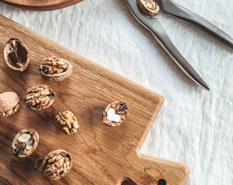 Handmade Oak Breadboard: Rectangle Hardwood Cheeseboard Serving Plate