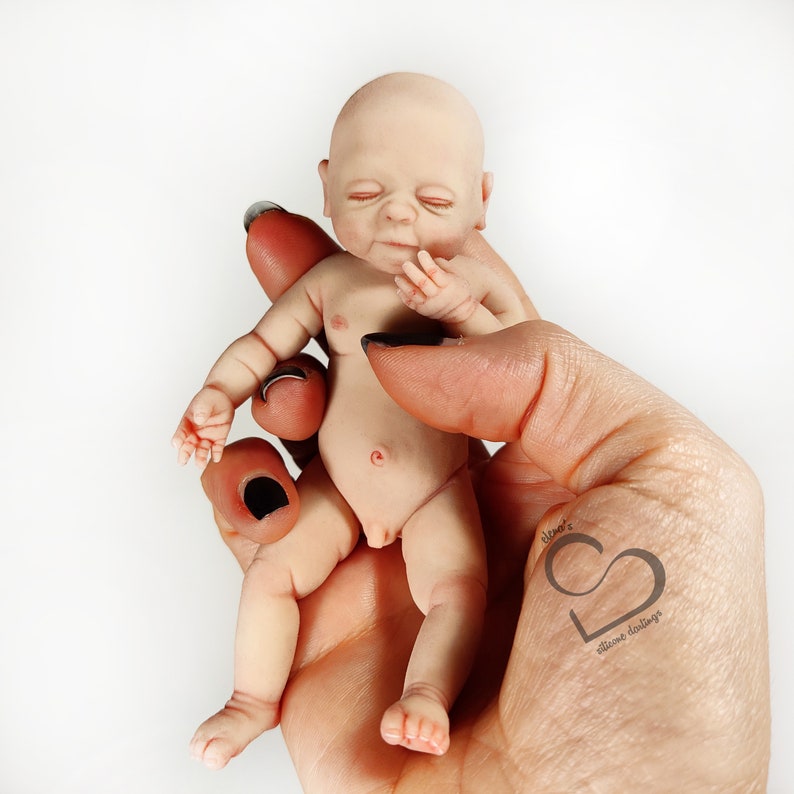 Solid silicone miniature sleeping baby boy Leo 11,6 cm image 7