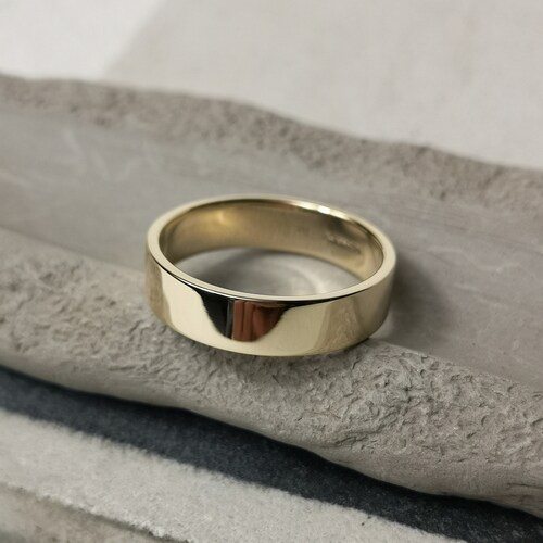 9ct or 18ct Recycled Gold Ethical 3mm Wedding Ring / Slim - Etsy UK