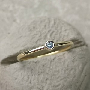 Aquamarine March birthstone 9ct or 14ct recycled yellow or white gold skinny gemstone stacking ring