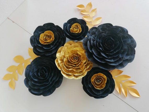 Black and gold paper flowers  Paper flowers, Giant paper flower backdrop, Paper  flower wall wedding