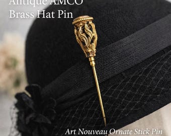Alfiler de sombrero antiguo de latón AMCO: Alfiler de corbata ornamentado de estilo Art Nouveau, accesorio floral eduardiano.
