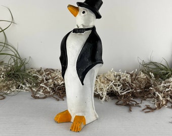 1930s Hubley Cast Iron Formally Dressed Art Deco Penguin Door Stop