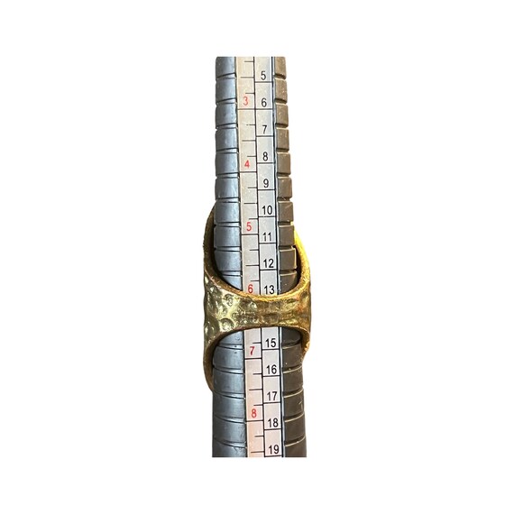 Antique Gold Tone Amaya Ring Long Finger Hammered… - image 9