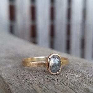 DIAMANTRING grau oval rosecut in Roségold Unikat Bild 1