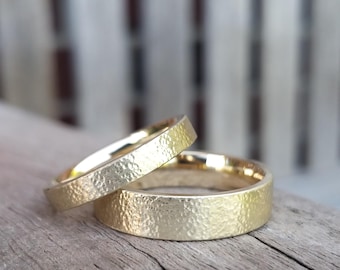 EGG25 GERADE & EDEL – Eheringe Set Gold - schlicht, gerade, Ministruktur, Gelbgold 333, 585, 750