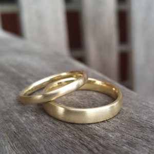 SIMPLE & OVAL - narrow wedding rings, wedding rings oval rounded in yellow gold 333, 585 or 750 shiny or matt