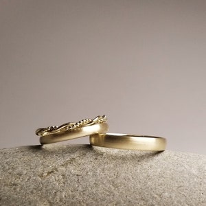 ROMANTISCHES Ring Set Wir zwei in Gold schlichte, edle Eheringe, Trauringe mit Kordelring WIR ZWEI Bild 6
