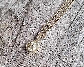 H5B kleiner, zarter Goldanhänger, mit Brillant Champagnerfarben-  Brillantanhänger