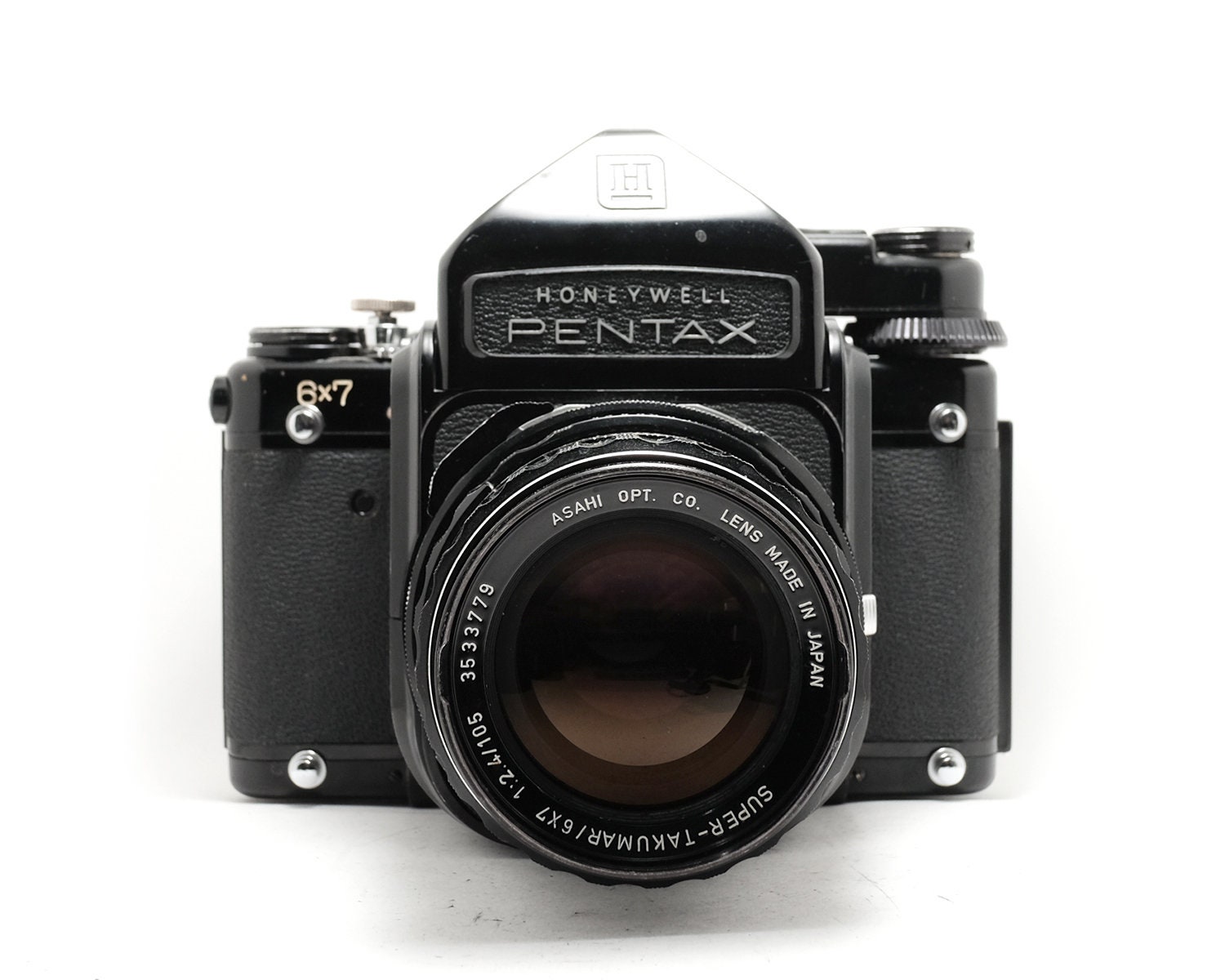 Pentax 6x7 67 Medium Format Camera Takumar 105mm 2.4 Lens SLR Film 