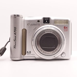 Canon PowerShot A550 シルバー Amazon | Canon デジタルカメラ PowerShot (パワーショット) A550