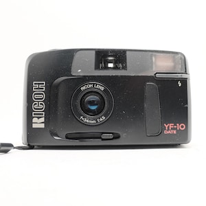 Ricoh YF-10 Zoom lens - Vintage Film - 35mm point shoot camera
