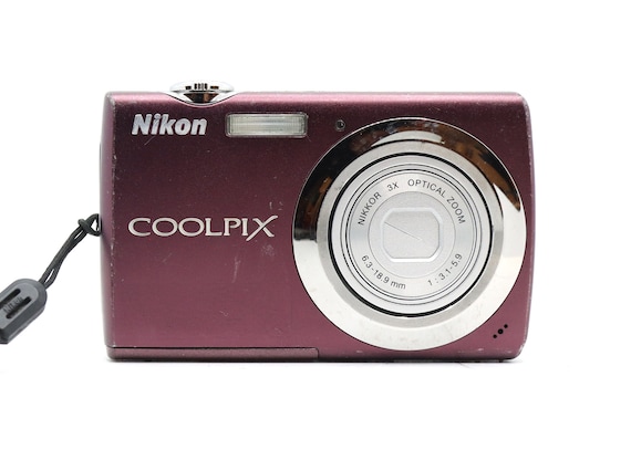 Nikon Coolpix S220 - Point and Shoot Digital Camera - Etsy Nikon Coolpix S220 - Point and Shoot Digital Camera - Etsy