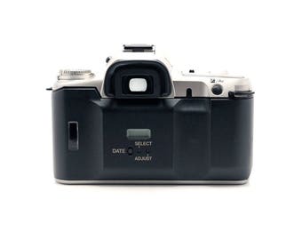 ペンタックス　K-m Pentax ZX-7 Quartz Date 35mm SLR Camera W/SMC M 50mm F2 Lens