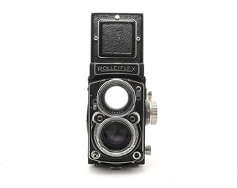 ROLLEIFLEX 3.5F Type 3 With 75mm F/3.5 Zeiss Planar Lens 6x6 TLR 