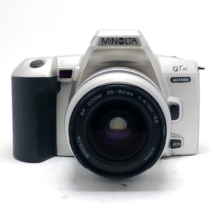 Minolta Maxxum QT SI - 35-80mm Zoom lens - Vintage SLR Camera