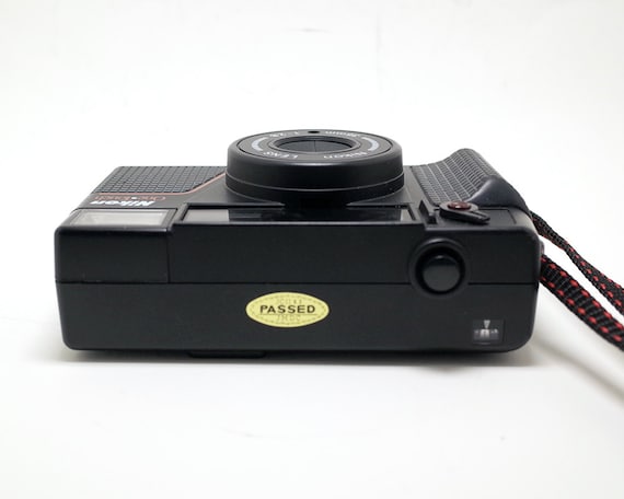 Nikon One Touch L35AF2 35mm ジャンク Nikon One Touch L35AF2 Point and Shoot 35mm Camera – Viejita