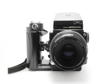 Bronica Zenza ETRS - Medium Format Camera - 70mm 2.8 -  SLR- 120 film