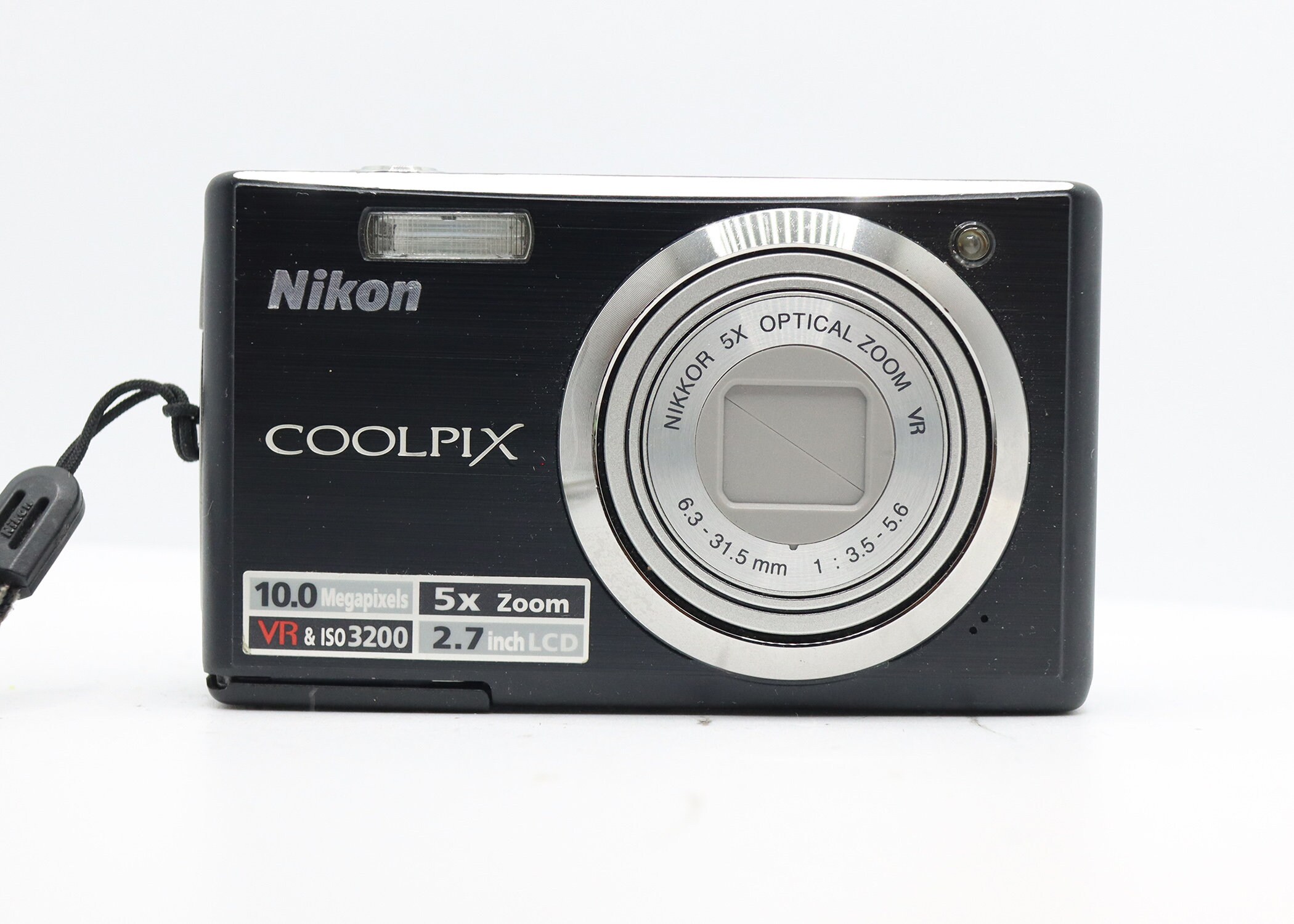 Nikon Coolpix S560 - Point and Shoot Digital Camera - Etsy Nikon Coolpix S560 - Point and Shoot Digital Camera - Etsy
