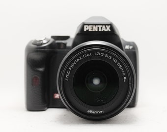Pentax K-R - 18-55mm lens - CCD Sensor - APS-C DSLR Digital Camera