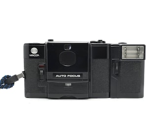 Minolta AF-C 35mm f/2.8 - Vintage Film - 35mm point shoot camera