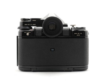 Pentax 6x7 67 - Medium Format Camera - Takumar 105mm 2.4 Lens