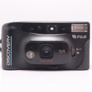 Fuji fujifilm Discovery 75R - Vintage Film - 35mm point shoot camera