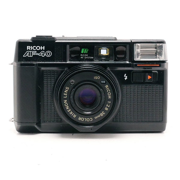 Ricoh AF-40 - 38mm f/2.8 lens - Vintage Film - 35mm point shoot camera