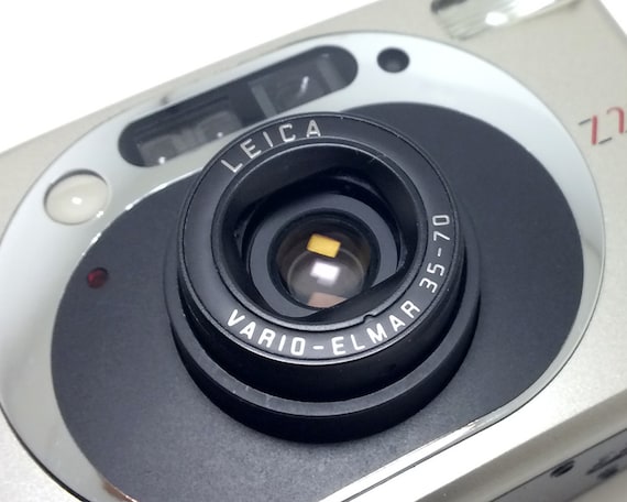 Leica Z2x- 35-70mm - Vintage Film - 35mm Point Shoot Camera Leica Z2x- 35-70mm - Vintage Film - 35mm Point Shoot Camera