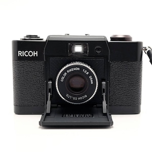 Ricoh FF-1- 35mm f/2.8 lens - Vintage Film - 35mm point shoot camera